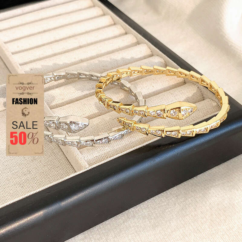 Bracelet For Women Luxury Designer 2026 Plated gold Full Diamond Snake Bracelet 18K Gold Fashion Exquisite Inlaid Zircon Jewelry