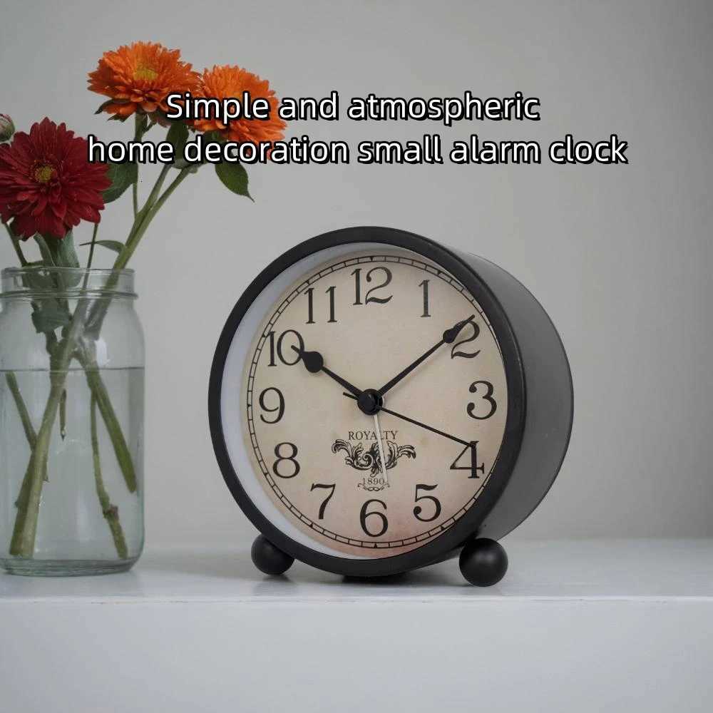 1pc 4 inch retro metal quartz alarm clock simple atmosphere of home decoration table clock quiet quartz movement sweep seconds M251205 - view 5