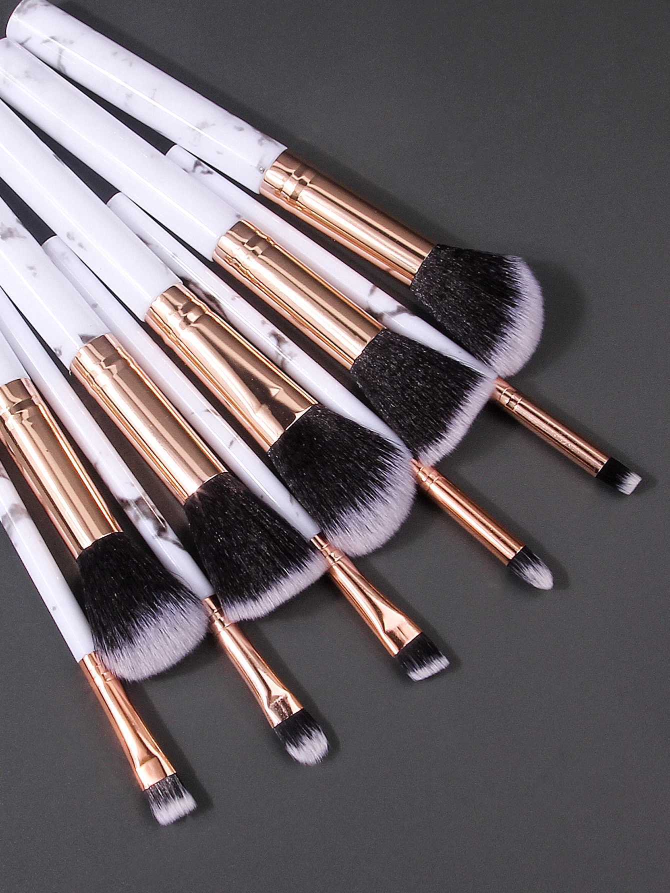 12PCS high-quality makeup brush set loose powder brush eyeshadow brush makeup set brush soft triangular powder puffT251205