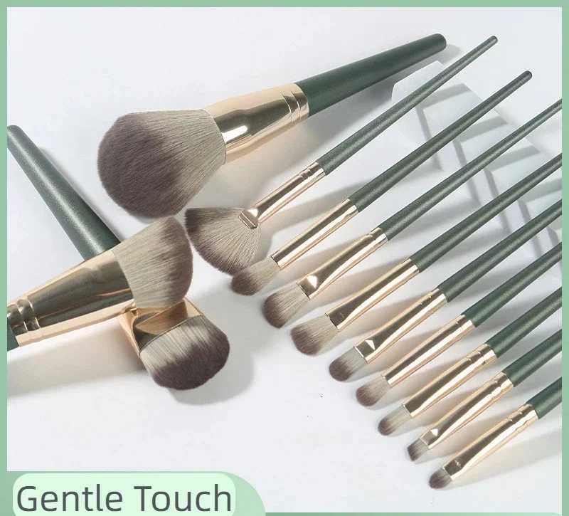 14pcs Makeup brush set Soft and fluffy makeup tools Cosmetics full set eye shadow brush powder blusher brush beauty makeup brushT251205