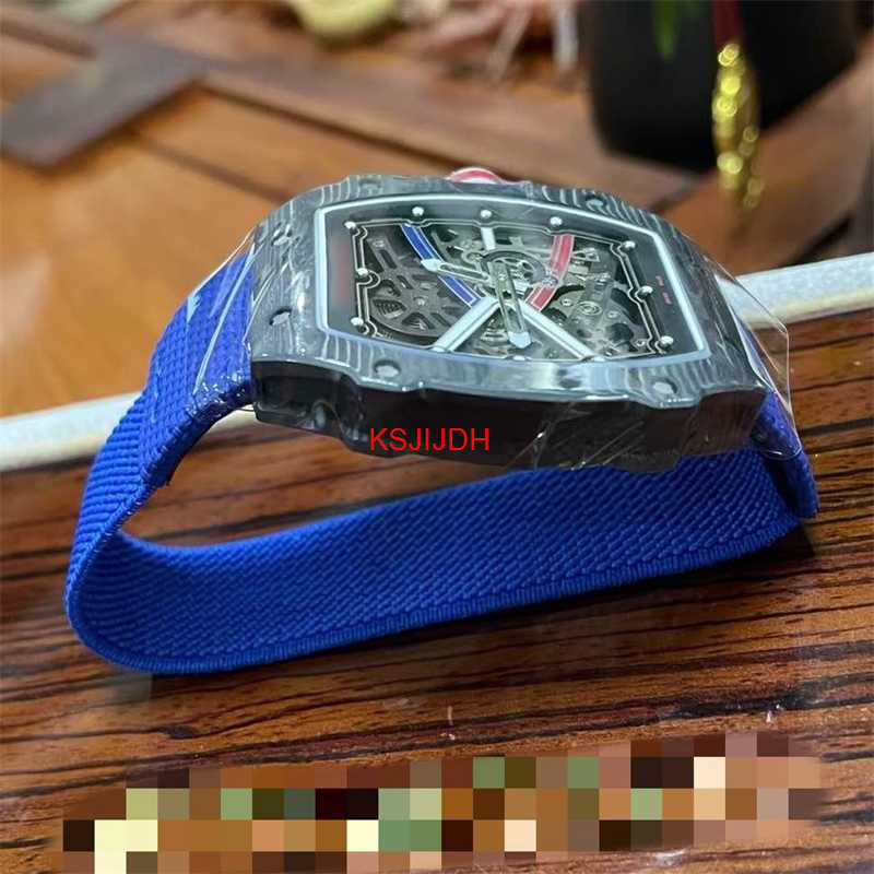 Luxury Watch Richadmile Mens 67-02 Wristwatch Automatic Mechanical Movement Watches Top Version 7.8mm Thin Thickness Carbon Fiber Watch Goodsf89 Vxai