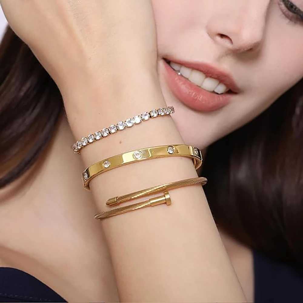 A D ALLEN DANMI 18 K Gold Plated Love Bangle Bracelet Set Flexible Wide Wristband Bangle Set for LoveT251205