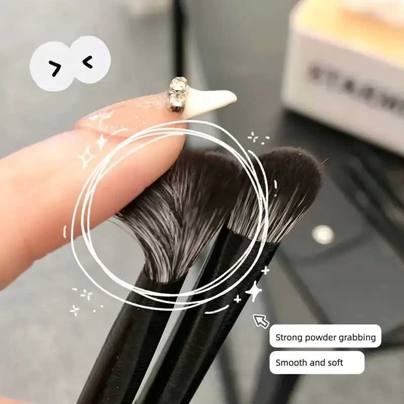 Soft eye shadow brush 10 piece set of eye cosmetics apply eyeliner pencil blade eye detail small makeup brushT251205