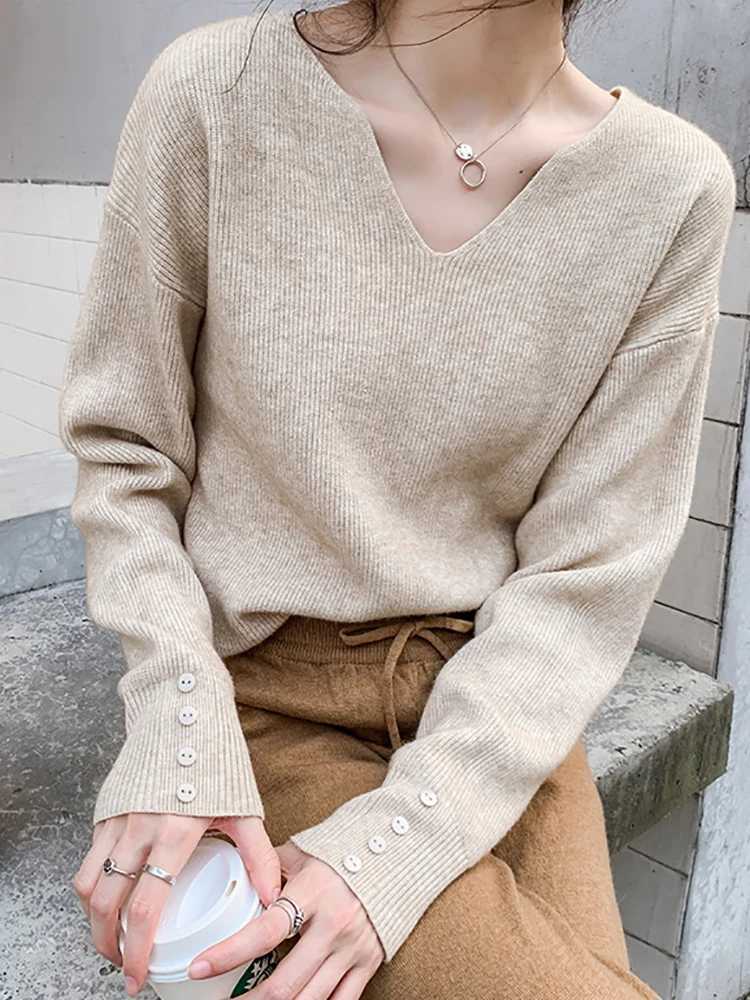 2025 Autumn Winter V Neck Sweater Pullovers Women Loose Button Pullover Women Soft Sweater Jumper Fashion Tops J251205
