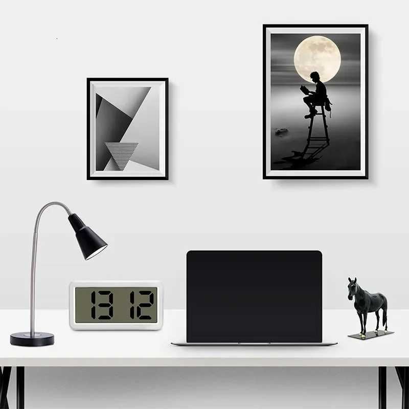 Battery Powered Digital Alarm Clock Time Date Display Snooze Table Clock 12/24H Wall-mounted LCD Clock With CR2032 Battery M251205 - view 3