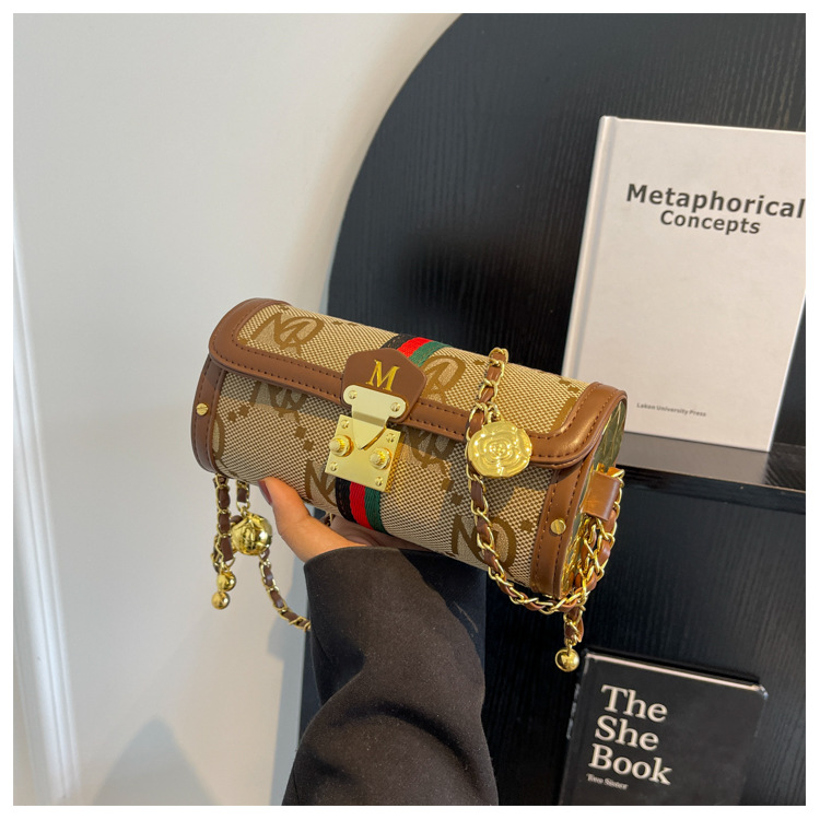 free shipping Designer Luxury Chain Bags New Women's Niche Printed Stylish Cylindrical Versatile Shoulder Crossbody Bag