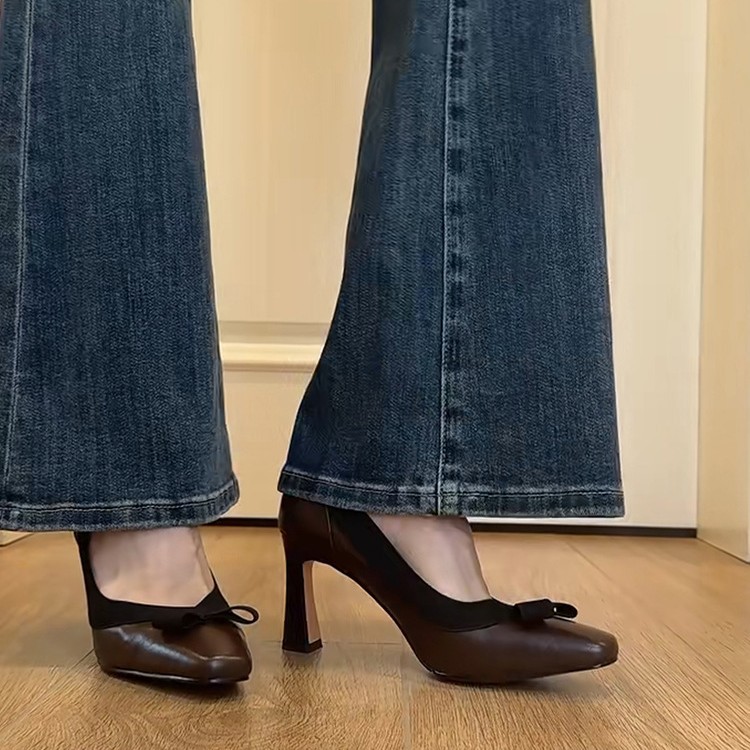 Free shipping Designer Dress Shoes 2026 New Coarse Heels Womens Fashion Bow Heels Commuter Versatile brown