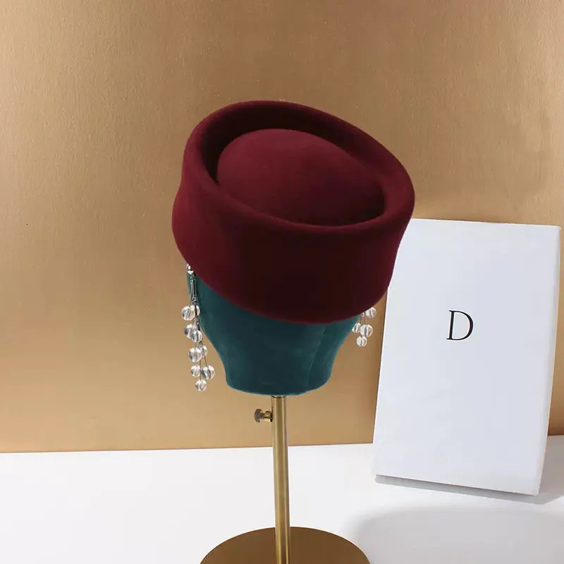 Winter Womens British Retro Aristocratic Fashion 100 Black Wool Stewardess Cap Miniature Hat Elegant French Wedding Cap251201