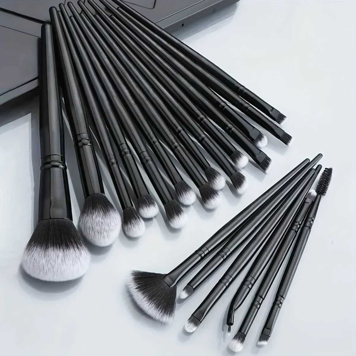 Makeup Brush Sets 20pcs Classic Multifunctional Cosmetic Brush For Making Up Supply For Dresser For Cream Powder LiquidT251205