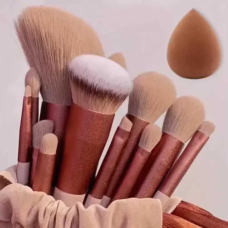 Professional Makeup Brush Set - Soft Fluffy Cosmetic Brushes for Foundation Powder Eyeshadow Blending Beauty ToolsT251205