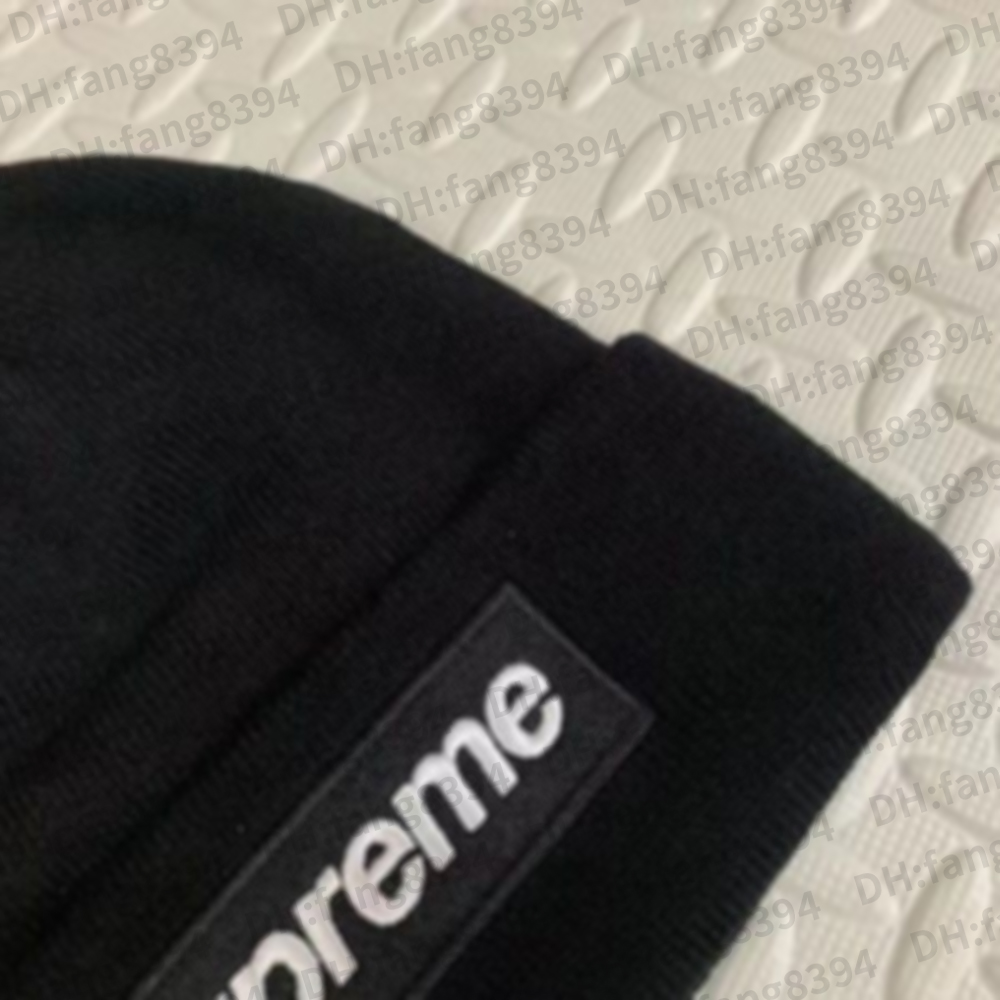 supremely super Luxury Designer Beanie & Winter Bonnet Collection - Premium Ski Mask & Thermal Skull Cap - High-End Cold Weather Cappello & Casquette for Men and Women