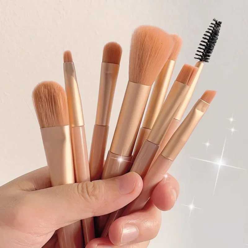 8Pcs Portable Makeup Brush Eyeshadow Foundation Blending Make up Soft Fluffy Cosmetics Concealer Makeup Brush Make Up SuppliesT251205