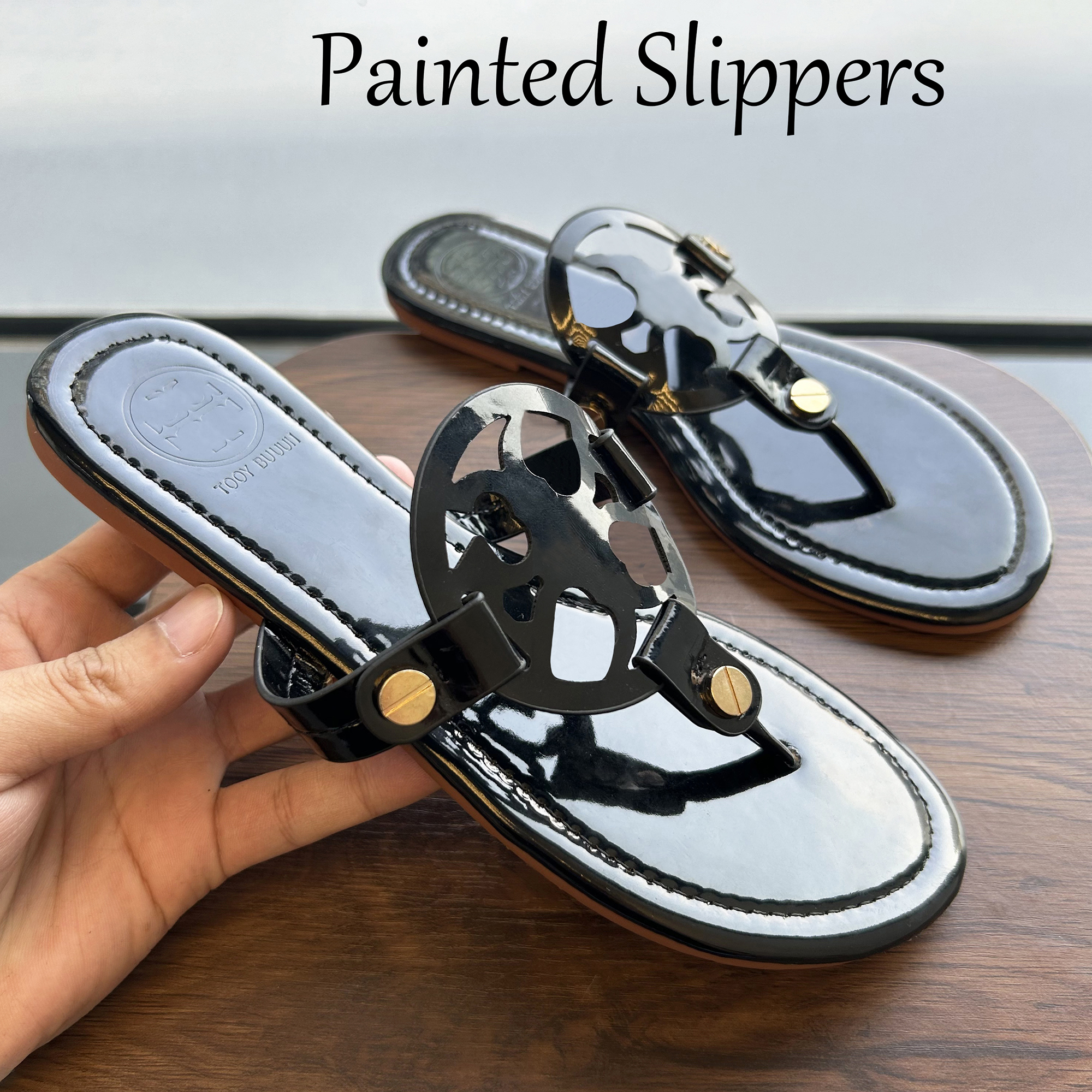 Toryly Sandals Women Slippers Luxury Fashion Spring Summer Beach Slipper Designer Slipper Top Quality Paint Finish Sandals