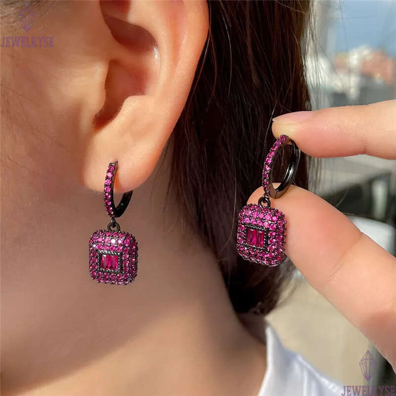 Fashion Elegant Petal Square Green Red AAA Cubic Zirconia Charm Earrings jewelry For Women Valentines Day Gift South American Copper Luxury earrings d