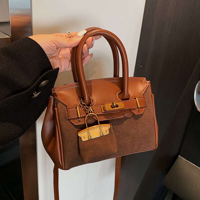 Autumn Winter Vintage Melad Brown for Women New Versatile Crossbody Handbag Platinum Small Tote Bag