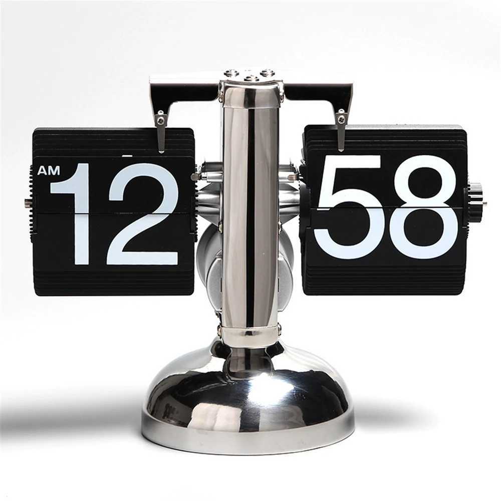A Flipping Clock with Page Turning Automatically for Modern Home Decoration Full of Sense of Technology Retro Table Clock M251205 - view 3