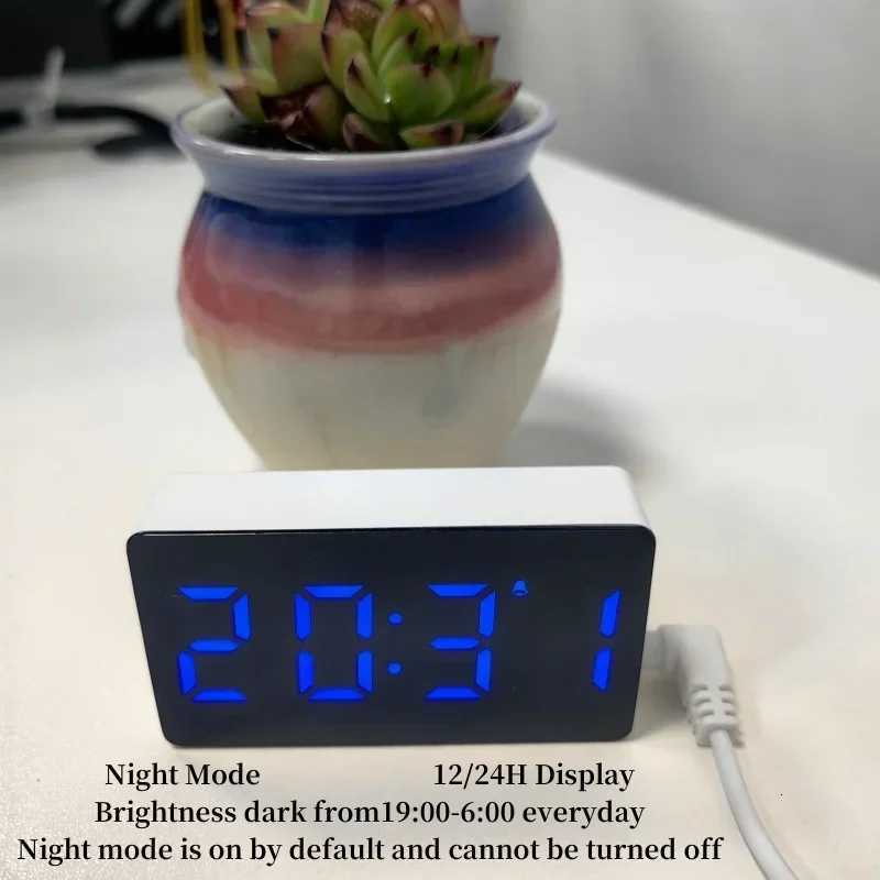 74cm Digital Alarm Clock TEMP Date 3 Alarms Power-off Memory Table Clock USB Powered Always On 12/24H Night Mode LED Clock M251205 - view 5