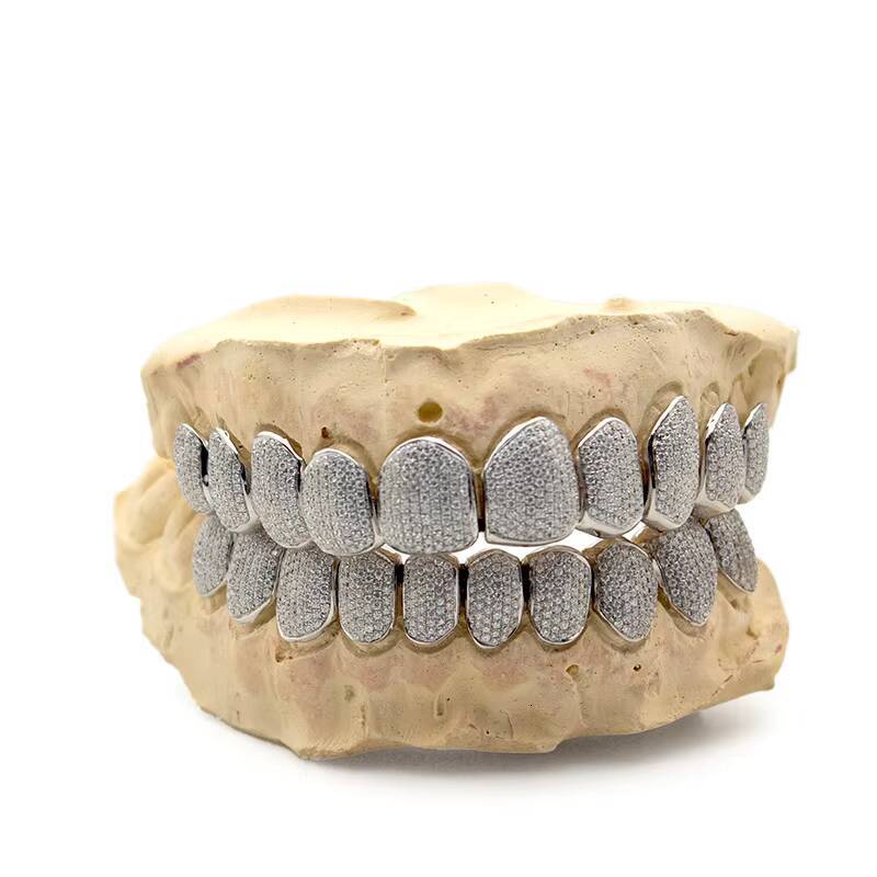 Grillz for Teeth Customize Rapper Iced Out Fangs Teeth Grillz 925 Sterling Silver Iced Out Moissanite Grillz