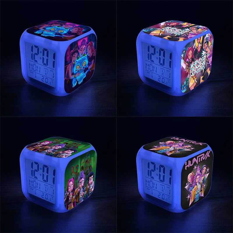 LED Kpop Sveglia Digitale Demo Hunterr Orologio Da Tavolo A Tema Comodino Svegl…
