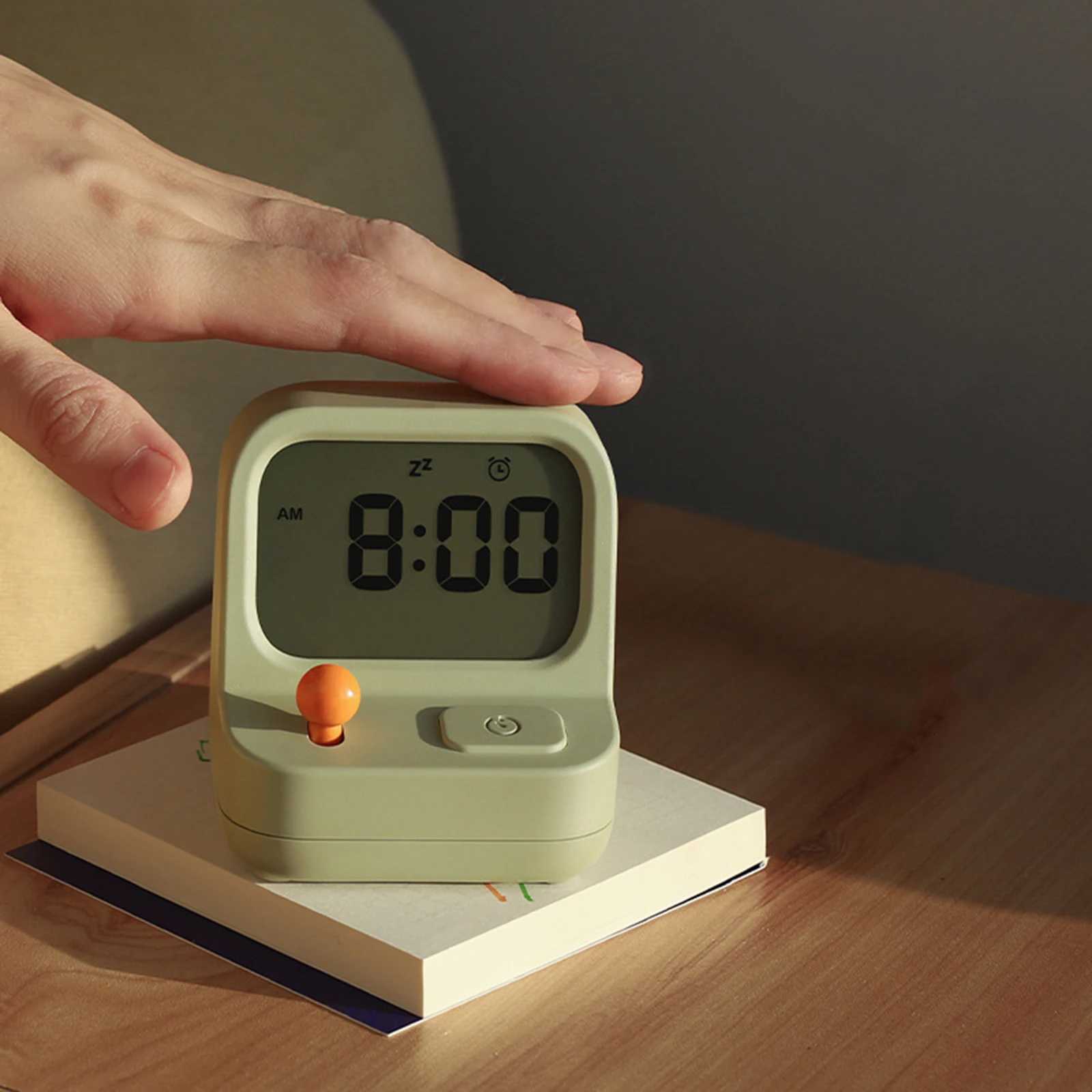 Alarm Clocks Snooze Digital Clock Novelty Silent Table Clock Cartoon Shaped Alarm Clocks Silent Non Ticking for Kids Desk Clock M251205 - view 4