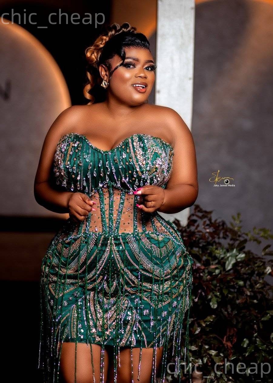 Hunter Green Sheath Cocktail Dress Rhinestones Beadings Sequined Short Mini Graduation Homecoming Dresses For Special Occasions Sweetheart Gowns ZJ057