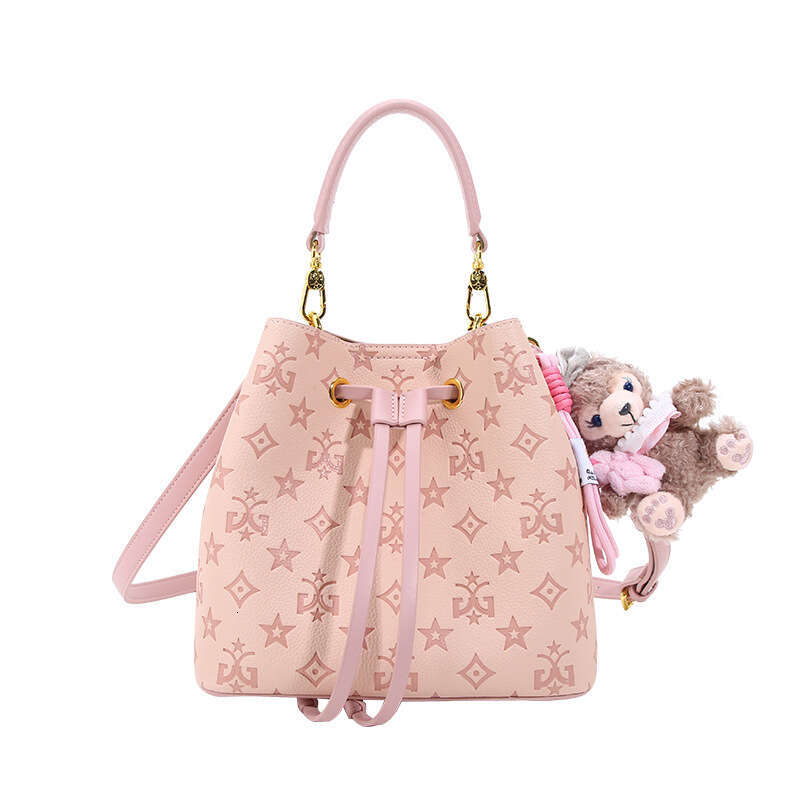 Pink Niche Embossed Bucket 2025 New Large Capacity Commuter Shoulder Bag Wholesale dh4445035JY