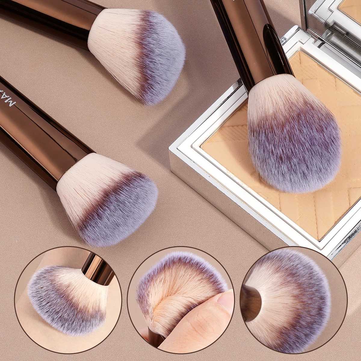 MAANGE 13pcs Premium Synthetic Hairs Makeup Brushes Soft Gentle for Foundation Eyeshadow Powder with 2pcs Air Cushion Puffs KitT251205