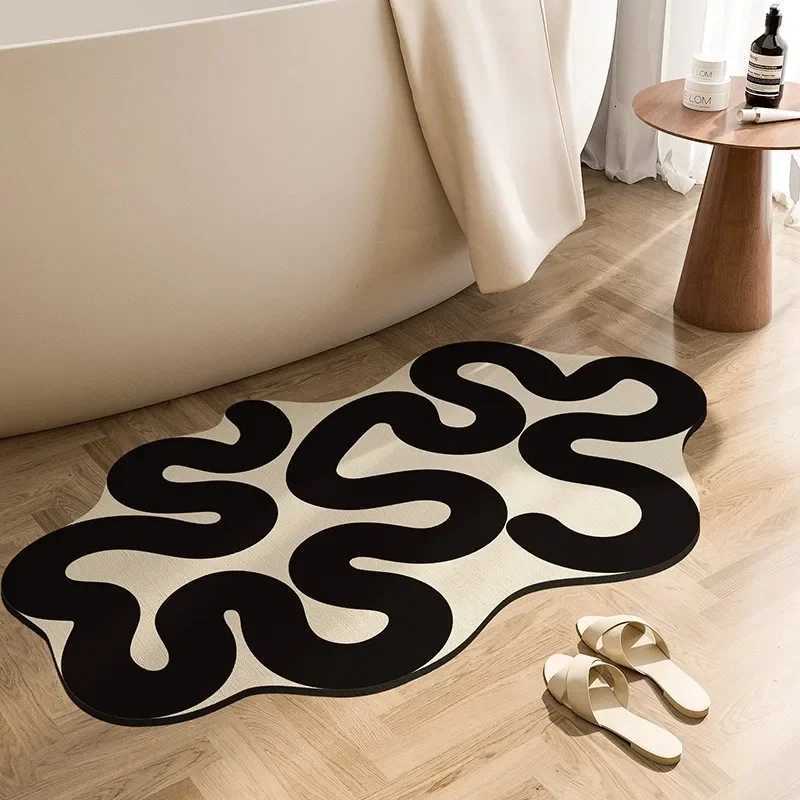 Black and white irregular absorbent floor mat at the bathroom door bathroom toilet anti slip quick drying diatomaceous earth H251205