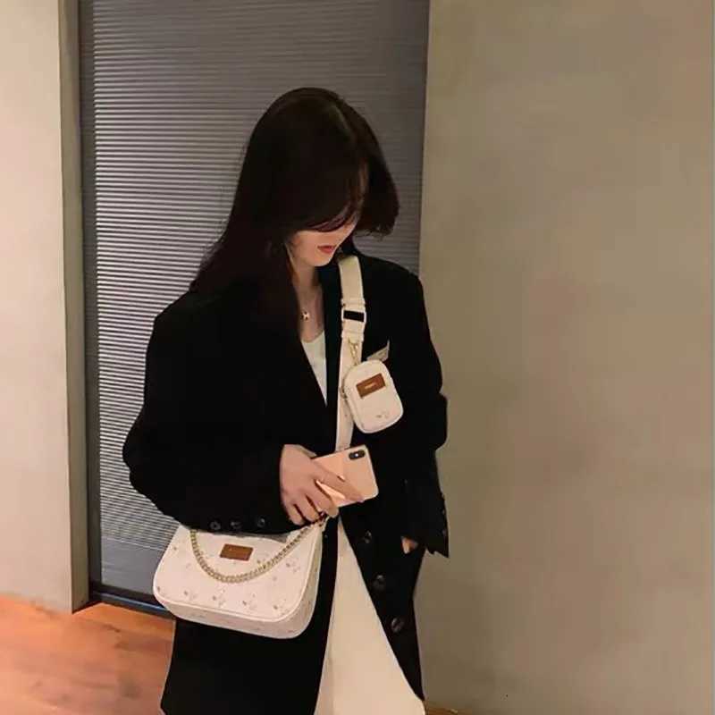 Womens High end 3-in-1 Shoulder Bag with Adjustable Wide Shoulder Strap Underarm Bag New Crossbody BagT251205