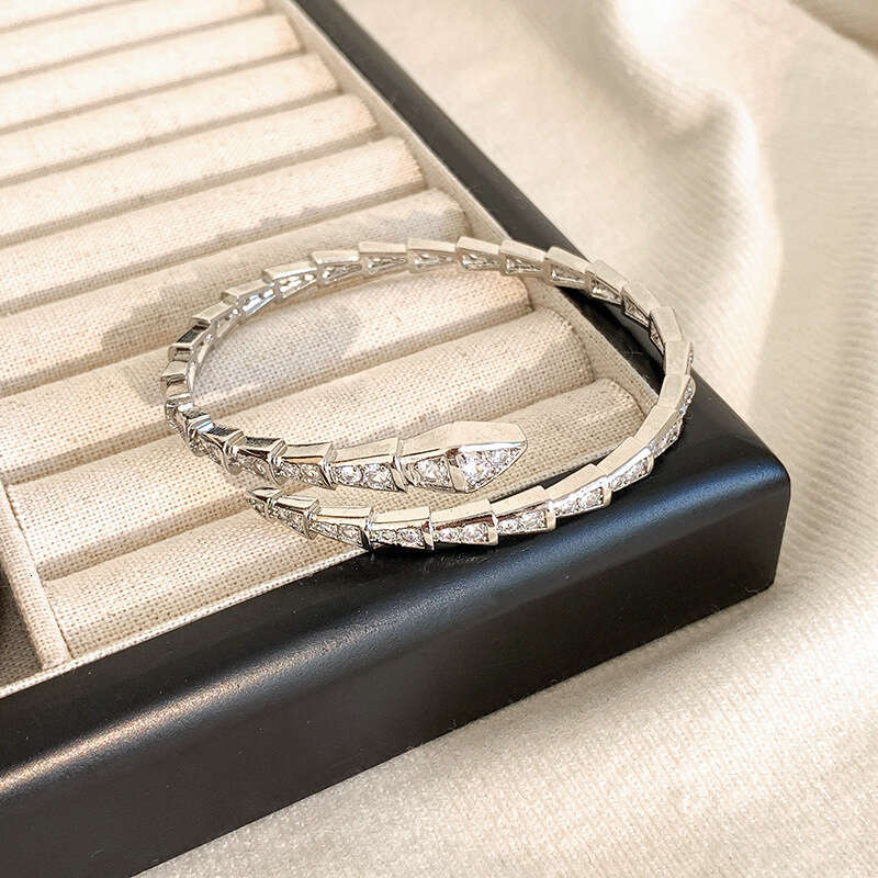 Bracelet For Women Luxury Designer 2026 Plated gold Full Diamond Snake Bracelet 18K Gold Fashion Exquisite Inlaid Zircon Jewelry