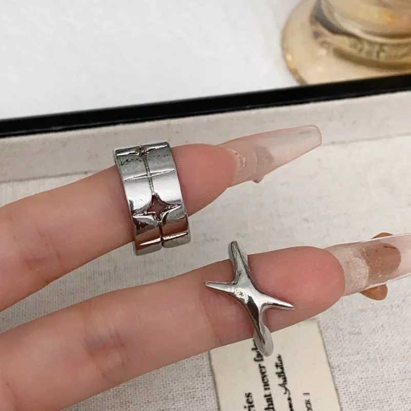 Fashion Retro Silver Color Cross Star Rings for Women Men Punk Gothic Couple Rings Festivals Party Jewelry Daily Accessories New H260327
