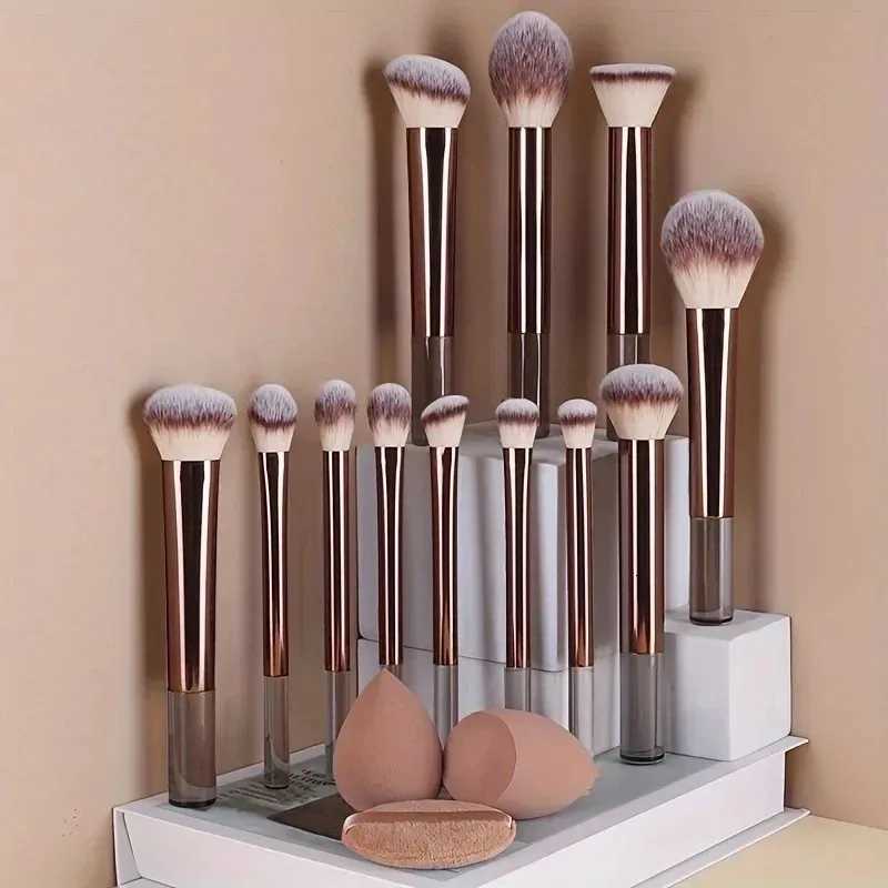 10/12PCS Makeup Brush Set Foundation Concealer Powder Eyeshadow Blush Brush Blending Cosmetic Beauty Tool for FaceT251205