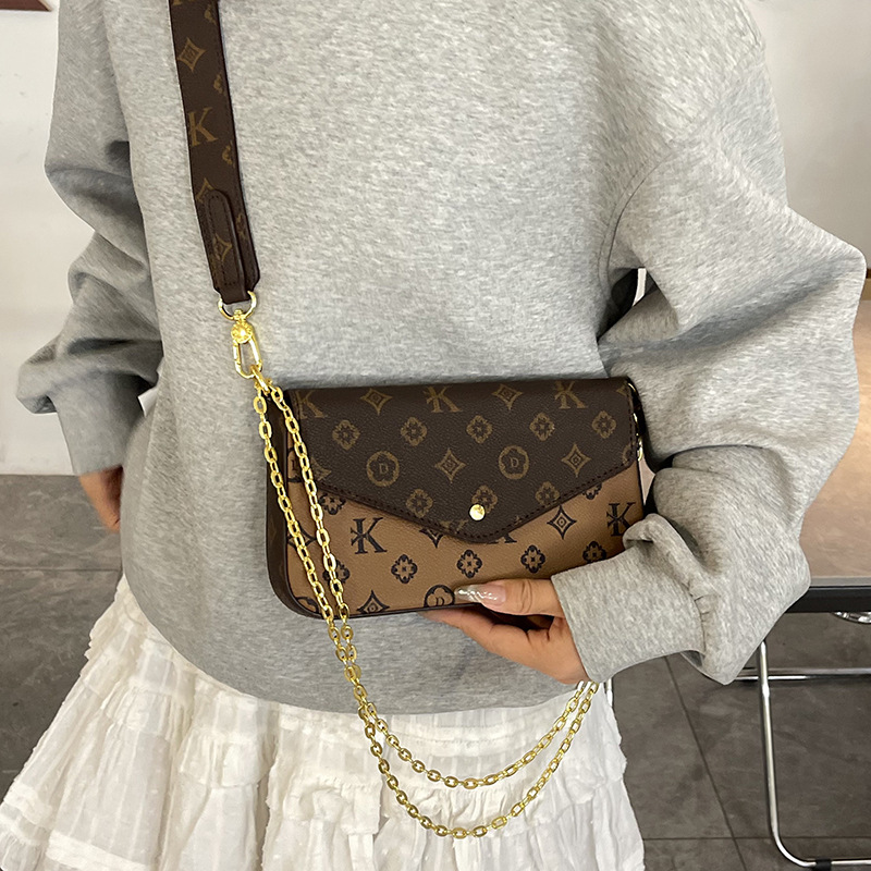New Free Shipping Small Bag Women'S New Vintage Envelope Bag Chain Bag Fashion Shoulder Crossbody Bag 2025s hot