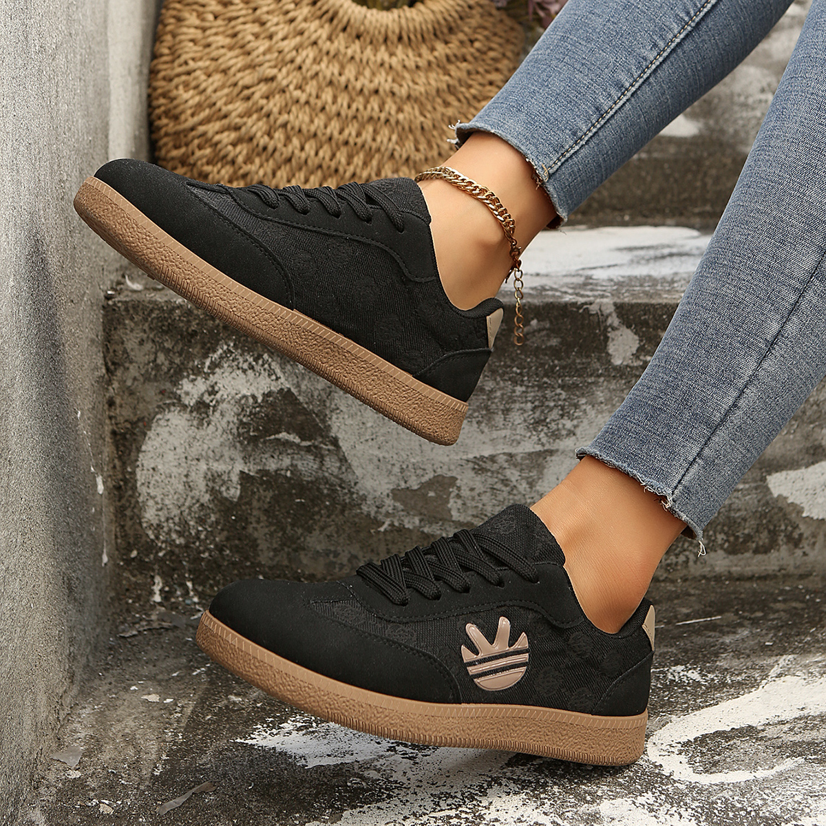 Mixed colors Full Diamond Women's Casual Shoes Fashion Platform Luxury Sports Shoes Women's Party Designer Shining Women's Shoes Trendy