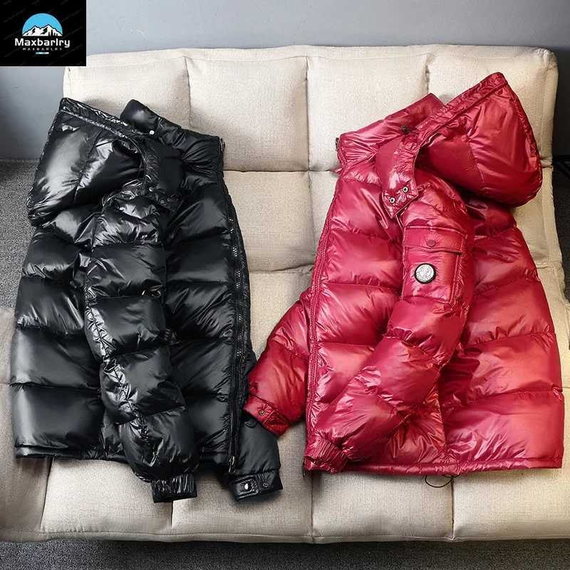 2025 Winter New Men Puffer Jacket Fashion Thick Men Women Duck Down Jacket Outdoor Warm Casual Coat Solid Color Hooded Overcoats M251205