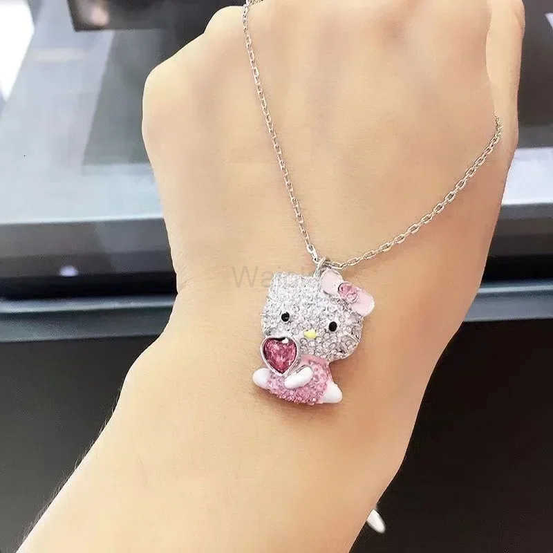 Sanrio Hello Kitty Necklace Anime Character Pink Peach Heart Crystal Cat Push-Pull Bracelet Pendant Couple Decoration Girl Gift H251205