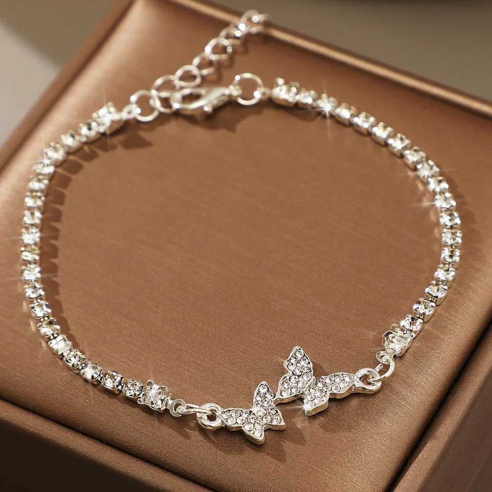 925 Sterling Silver Butterfly Bracelet For Women Fashion Luxury Rhinestone Charm Bracelets Versatile Bling jewelery Party Gifts W251206