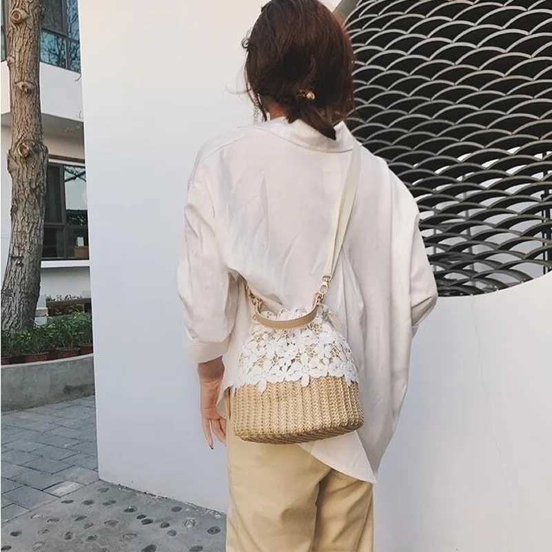 New Straw Plaited Article Women Lace Bucket Bag Causal Holiday Beach Bag Elegant Lace Staw Bag Shoulder Crossbody Bag 2023T251206