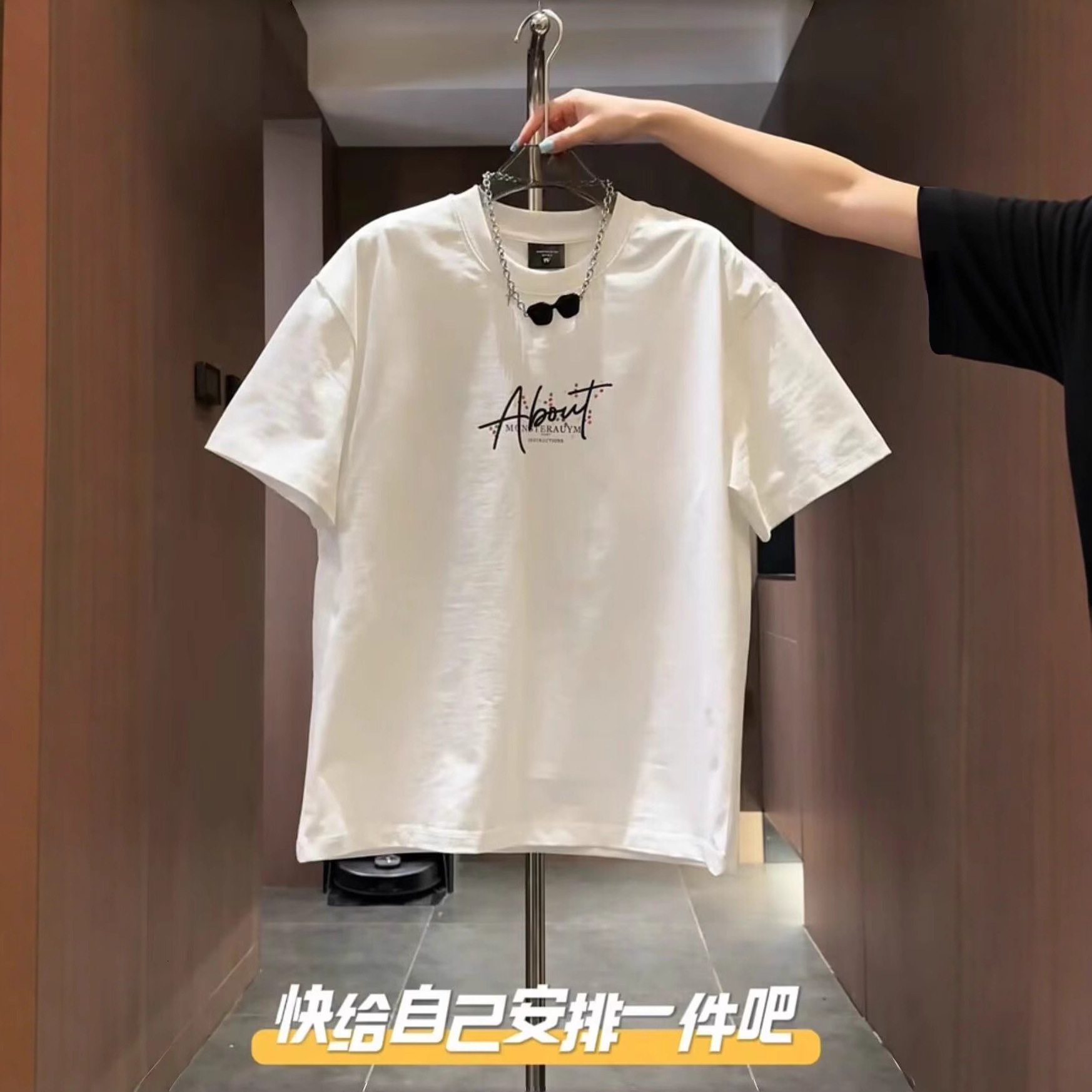 Designer Luxury Clothing American Style Loose T-shirt Short Sleeve Men Ins Trendy Brand Personalized Print Butterfly Pattern Casual Round Neck Cool Ba