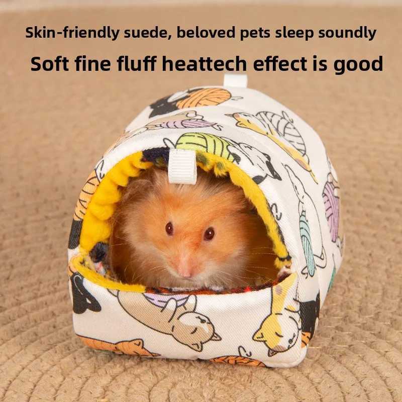 Winter Small Animal Sleeping Bed Soft Rabbit Squirrel Comfortable Guinea Pig Nest Warm Mat Hamster House Guinea Pig Cage M251206