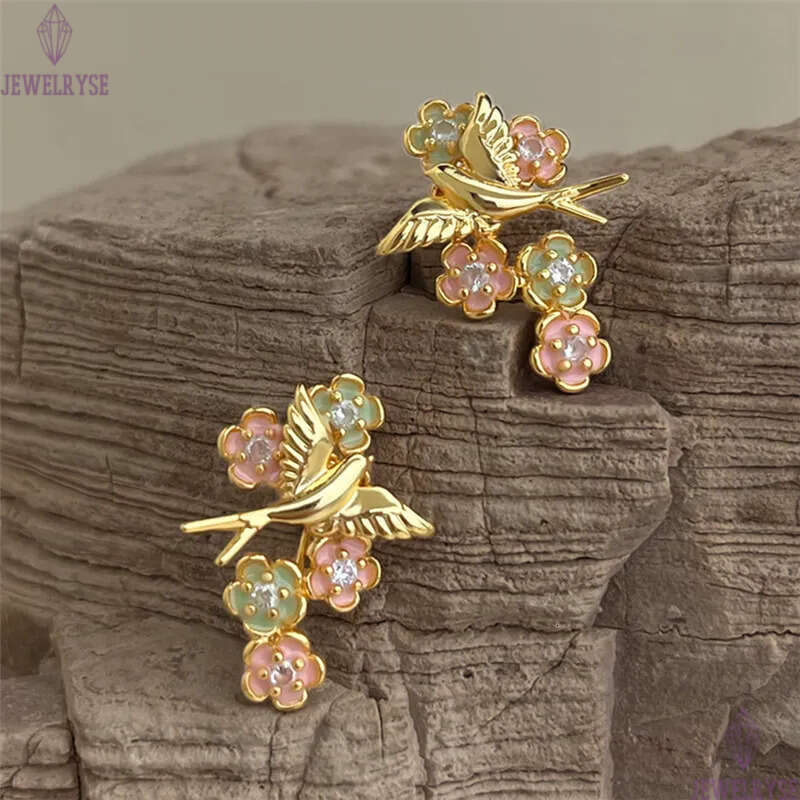 original vintage 18k gold bird flower stud designer earring for woman party travel charm earrings women ear clip jewelry S925 silver needle womens fam
