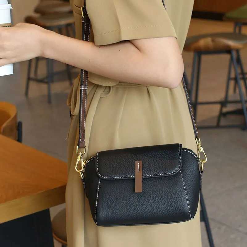 2026 New Womens Bag Luxury Designer Genuine Leather Woman Crossbody Bag High Quality Cowhide Female Fashionable Shoulder BagsT251206