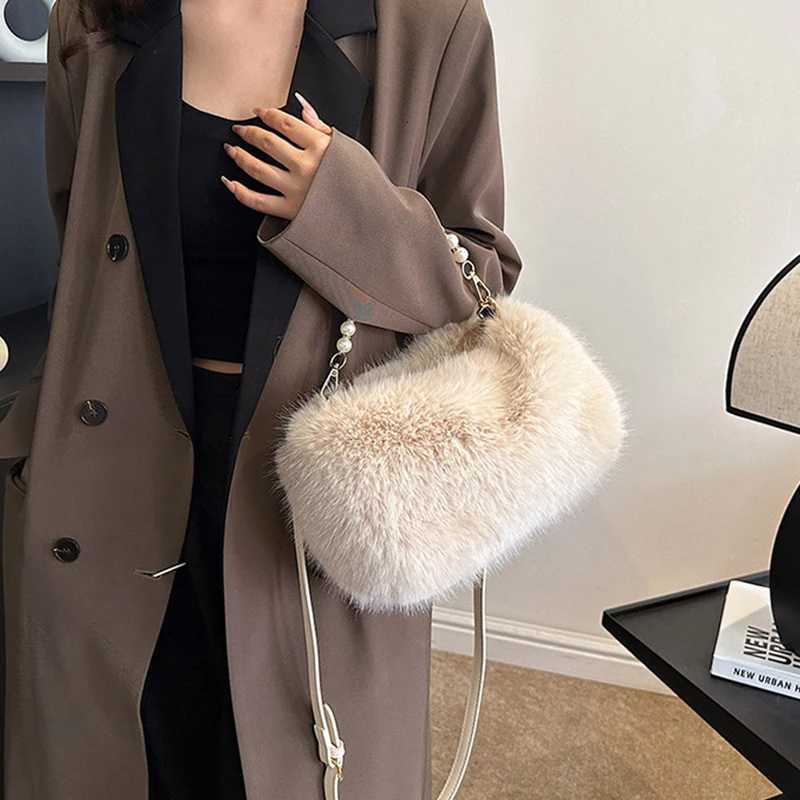 Candy Color Pearl Handle Womens Plush Crossbody Bag Portable Female Furry Handbags Winter Fashion Casual Ladies Shoulder BagsT251206