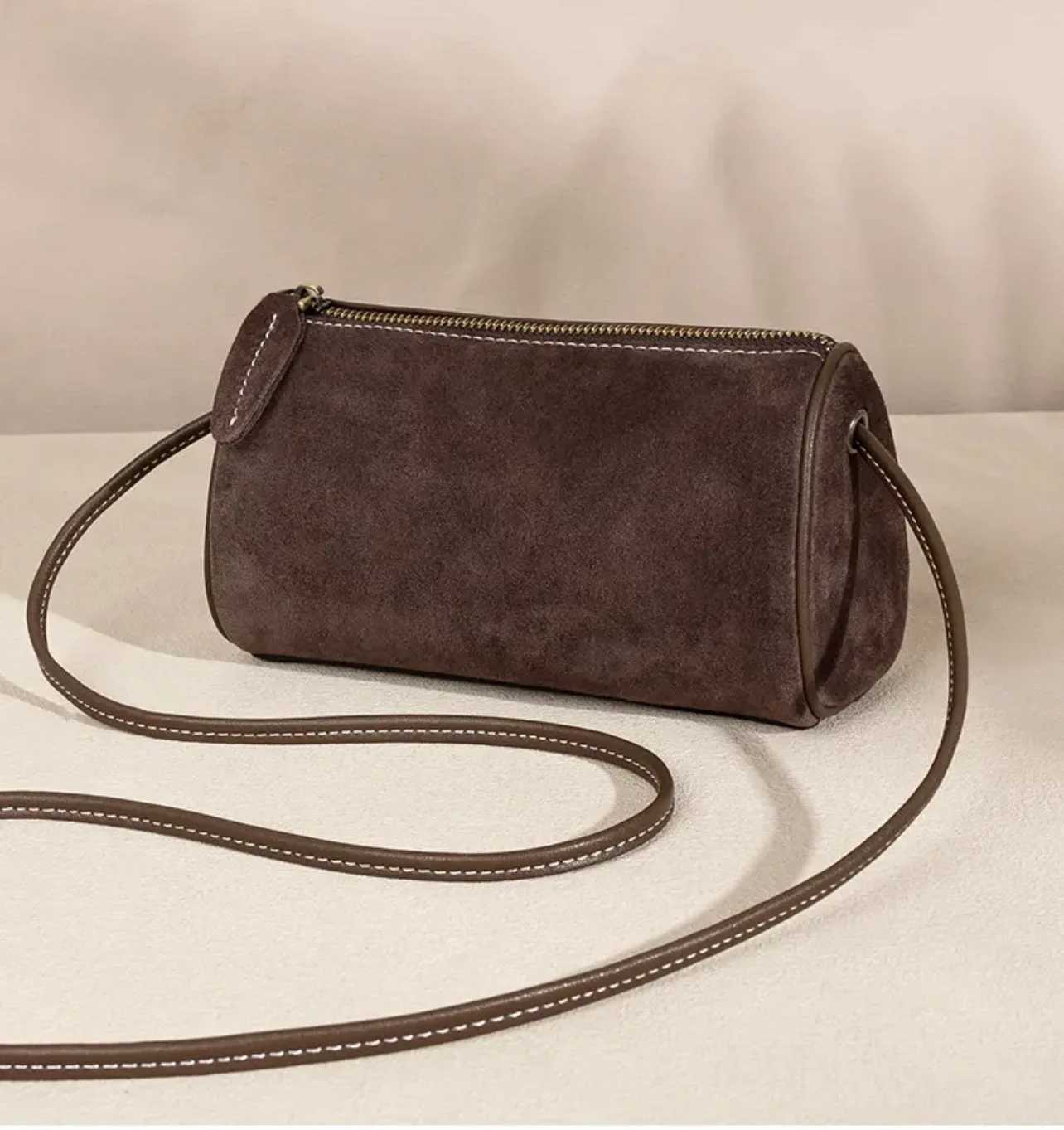 2025 new style Melard wind suede PU womens bag retro round cylinder matte business single shoulder cross-body bag Boston bagT251206