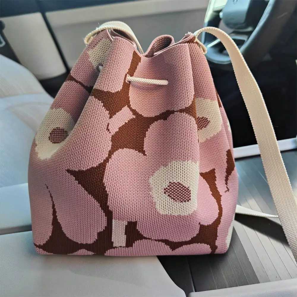 Womens Fashionable Flower Pattern Bucket Bag Casual Elegant Shoulder Bag Simple Drawstring Closure HandbagT251206