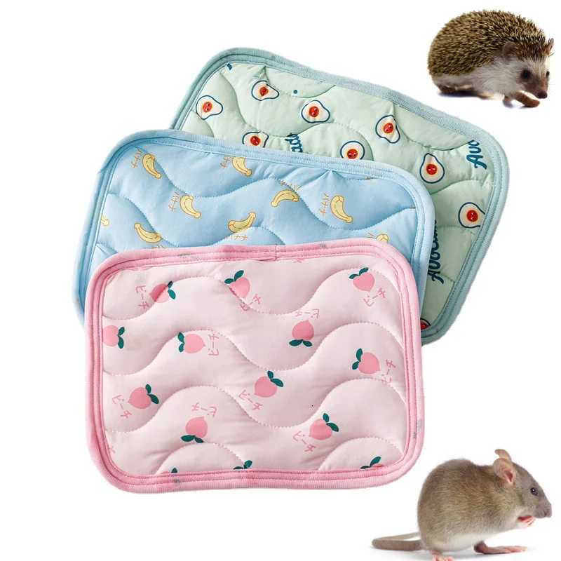 Soft Small Animal Breathable Cushion Thick Cool Bed Guinea Pig Chinchilla Rat Rabbit Nest House Bed Nest Bed Cage Sleeping Mat M251206
