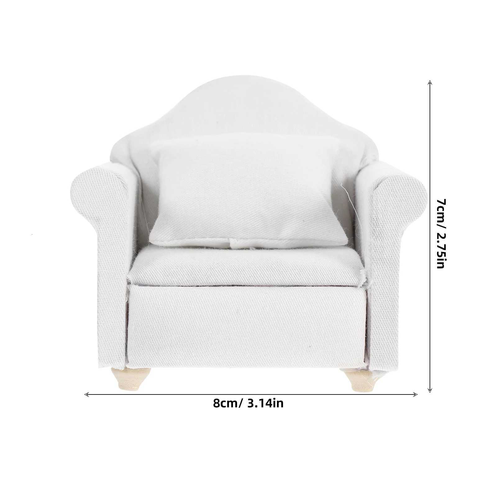 Small Pet Sofa Miniature Dollhouse Furniture Cute Hamster Sleep Bed Durable Rabbit Lounge Chair Tiny Chinchilla Resting M251206