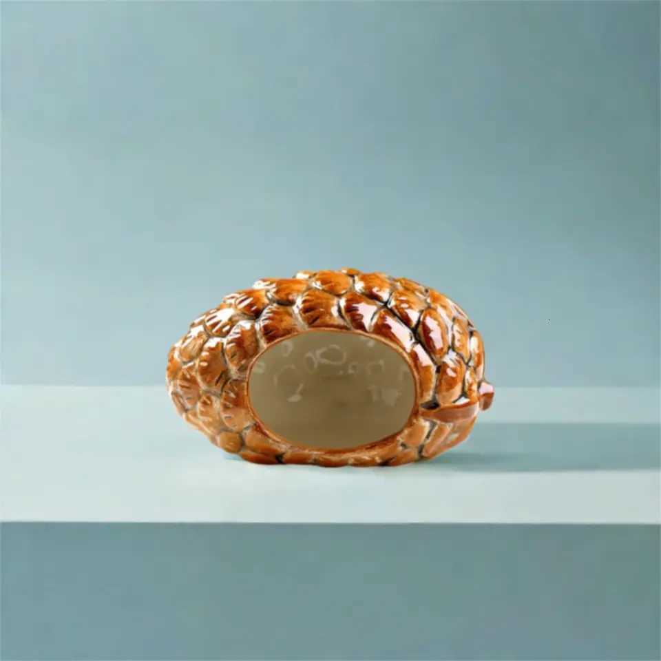 Hamster Landscaping Supplies Ceramic Hamster Nest Cute Cartoon Pet Hiding House Cooling Creative Hamster Bed Bird M251206