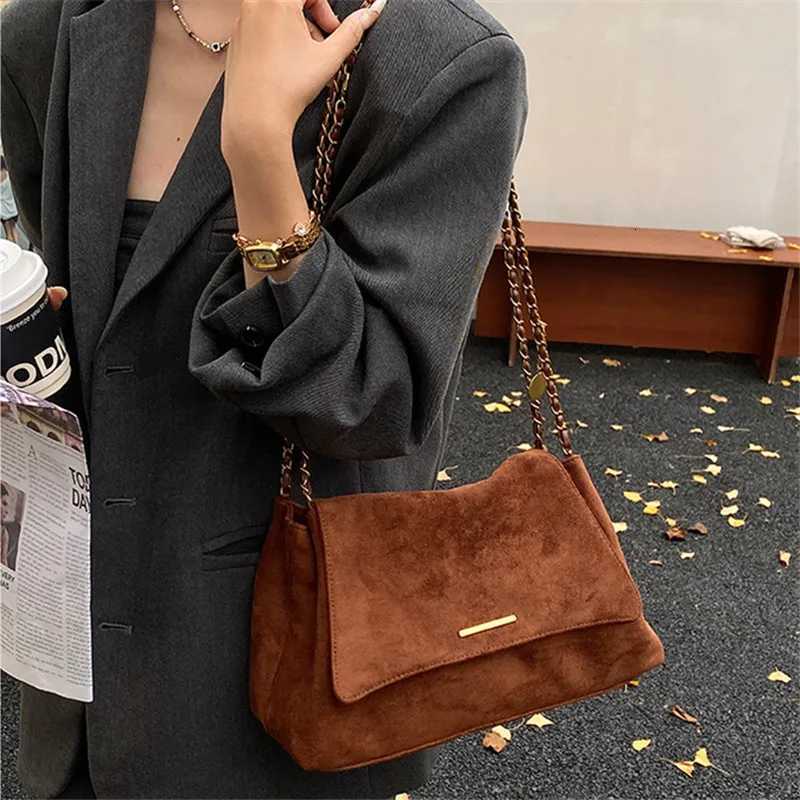 Vintage Large Crossbody Shoulder Bag Elegant Womens Handbag with Detachable Strap Durable Tote Bags for Casual Formal EventsT251205