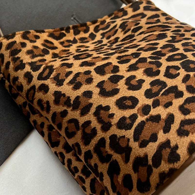 Design PU Suede Leopard Shoulder Bags for Women 2025 New Winter Crossbody Bag Females Luxury Handbags and Purses BucketT251206